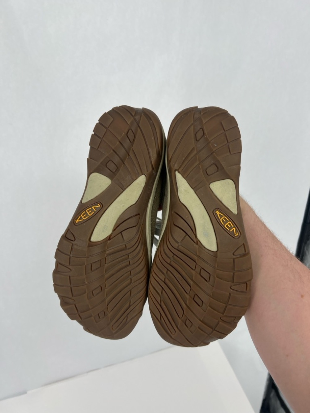 KEEN Presidio Canvas Casual Shoes - like new - Picture 5 of 13